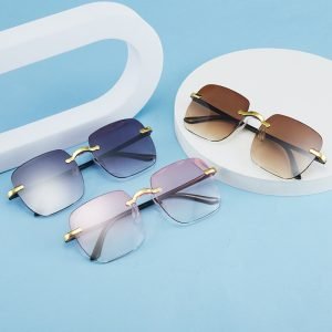 женские солнцезащитные очки