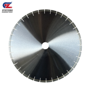 алмазный диск для гранита с прямыми канавками и разведенным зубом